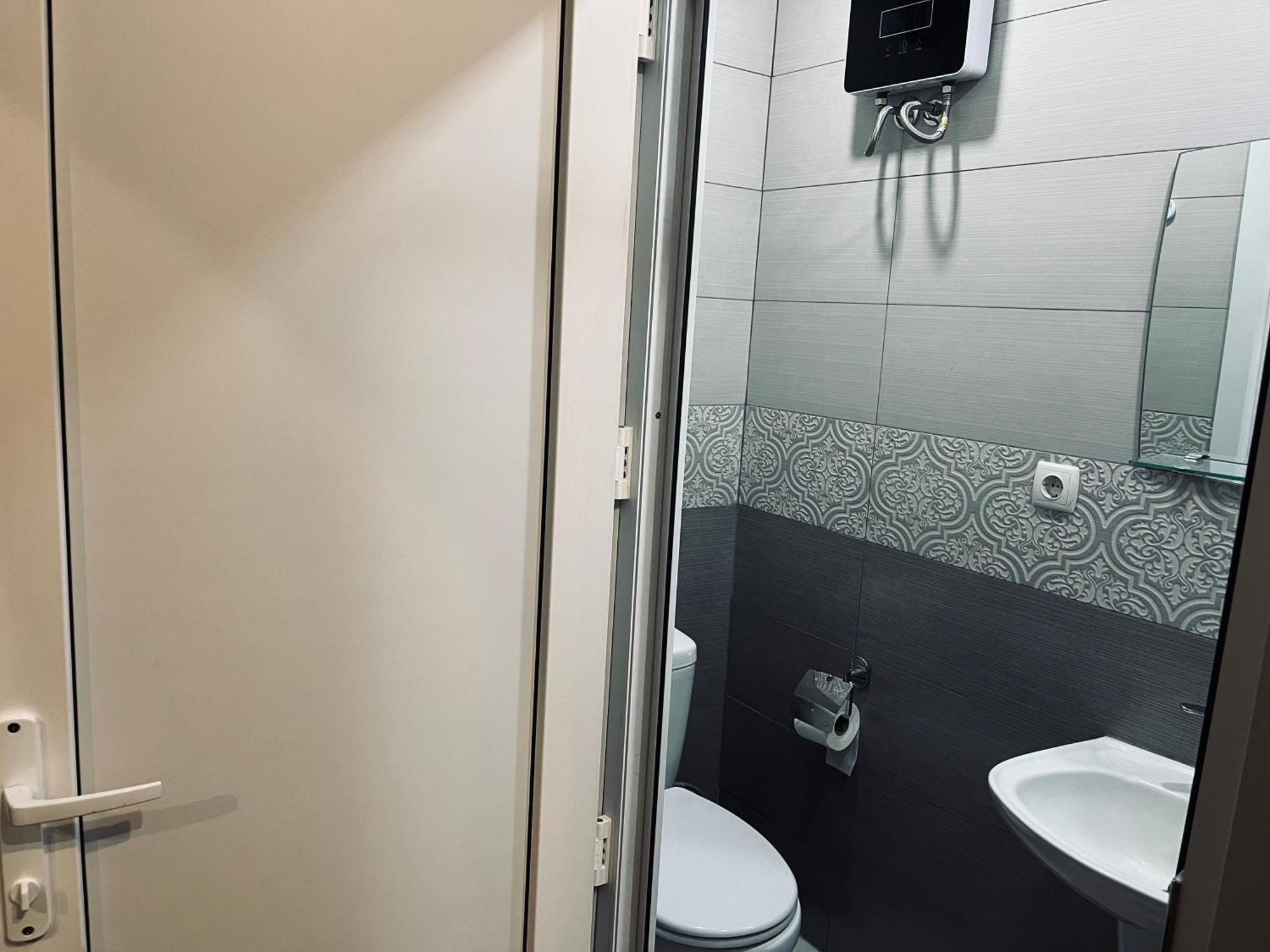 Lets Go - Apartment Tbilisi Exterior photo